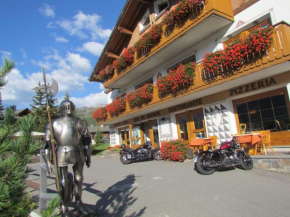 Отель Hotel Duc De Rohan, Ливиньо